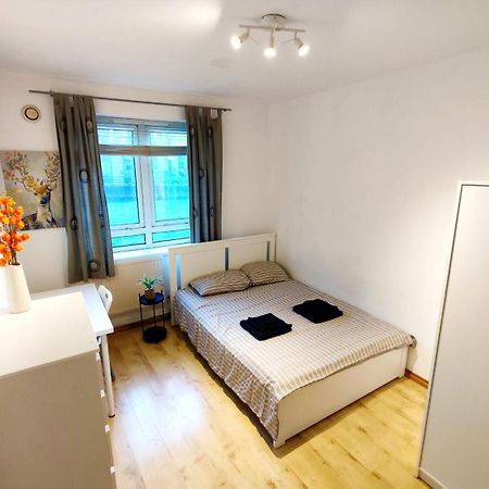 Spacious Flat With 2 To 3 Bedrooms In Central Лондон Экстерьер фото