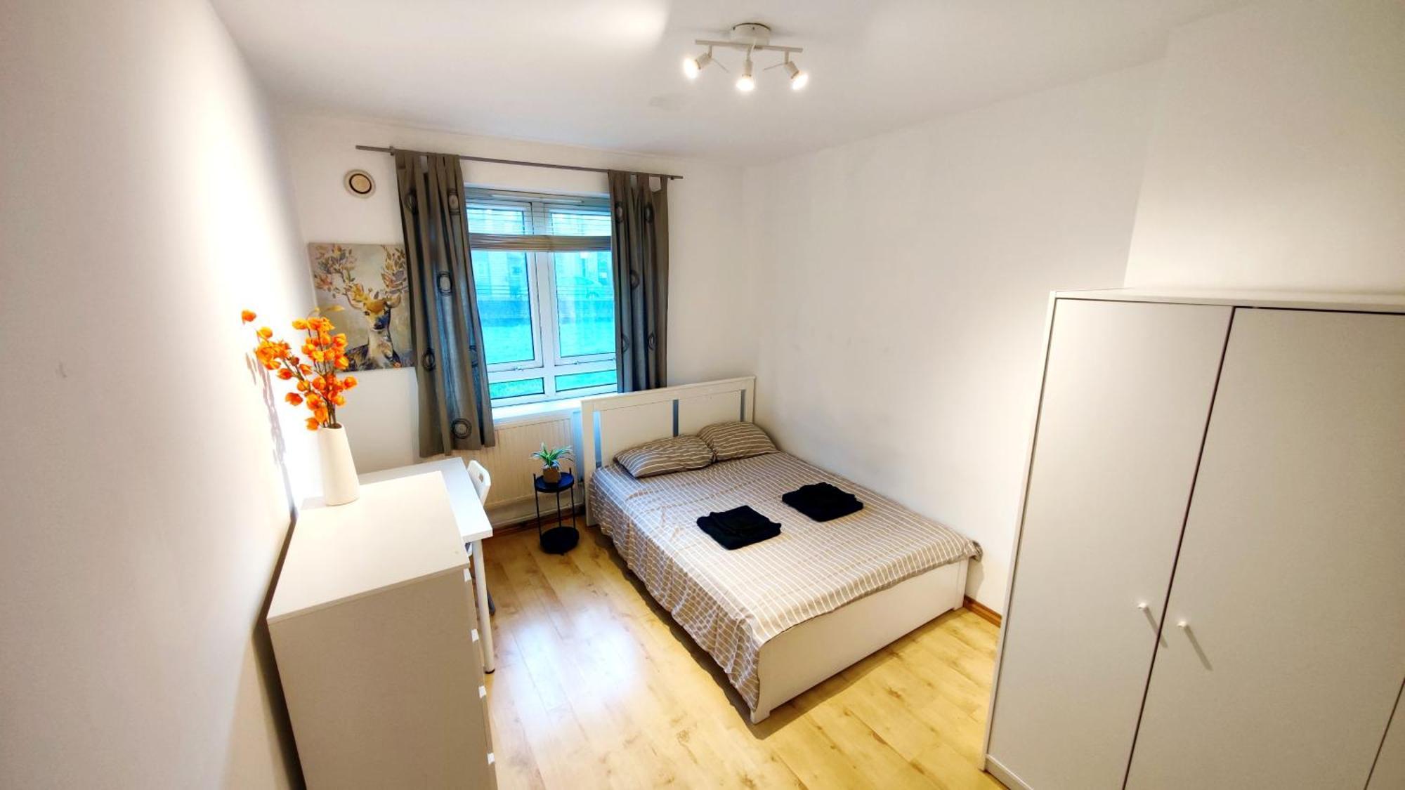 Spacious Flat With 2 To 3 Bedrooms In Central Лондон Экстерьер фото